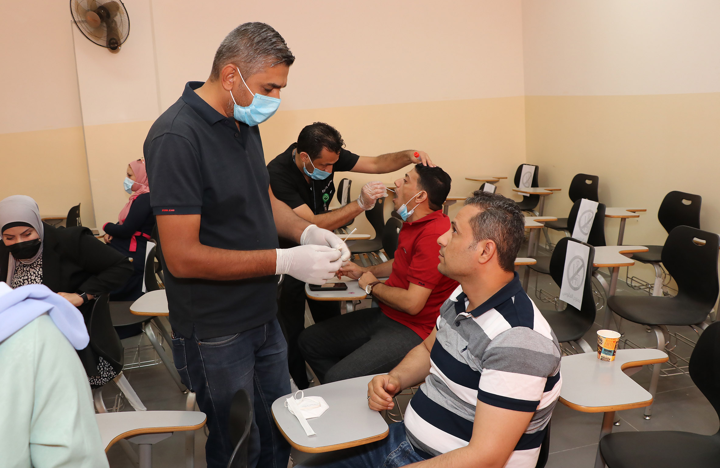 مركز فحص دائم في " عمان العربية " لفيروس كورونا4