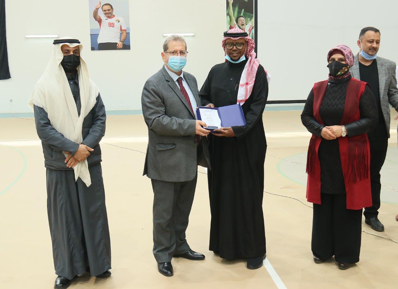 "عمان العربية" تحتفي باليوم العالمي لذوي الإعاقة12