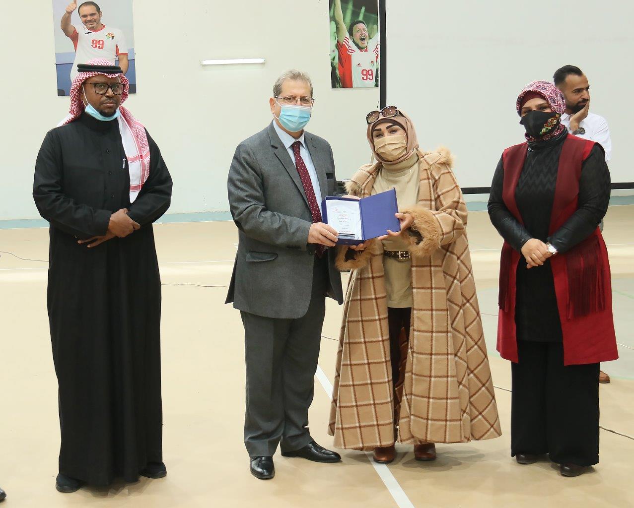 "عمان العربية" تحتفي باليوم العالمي لذوي الإعاقة9