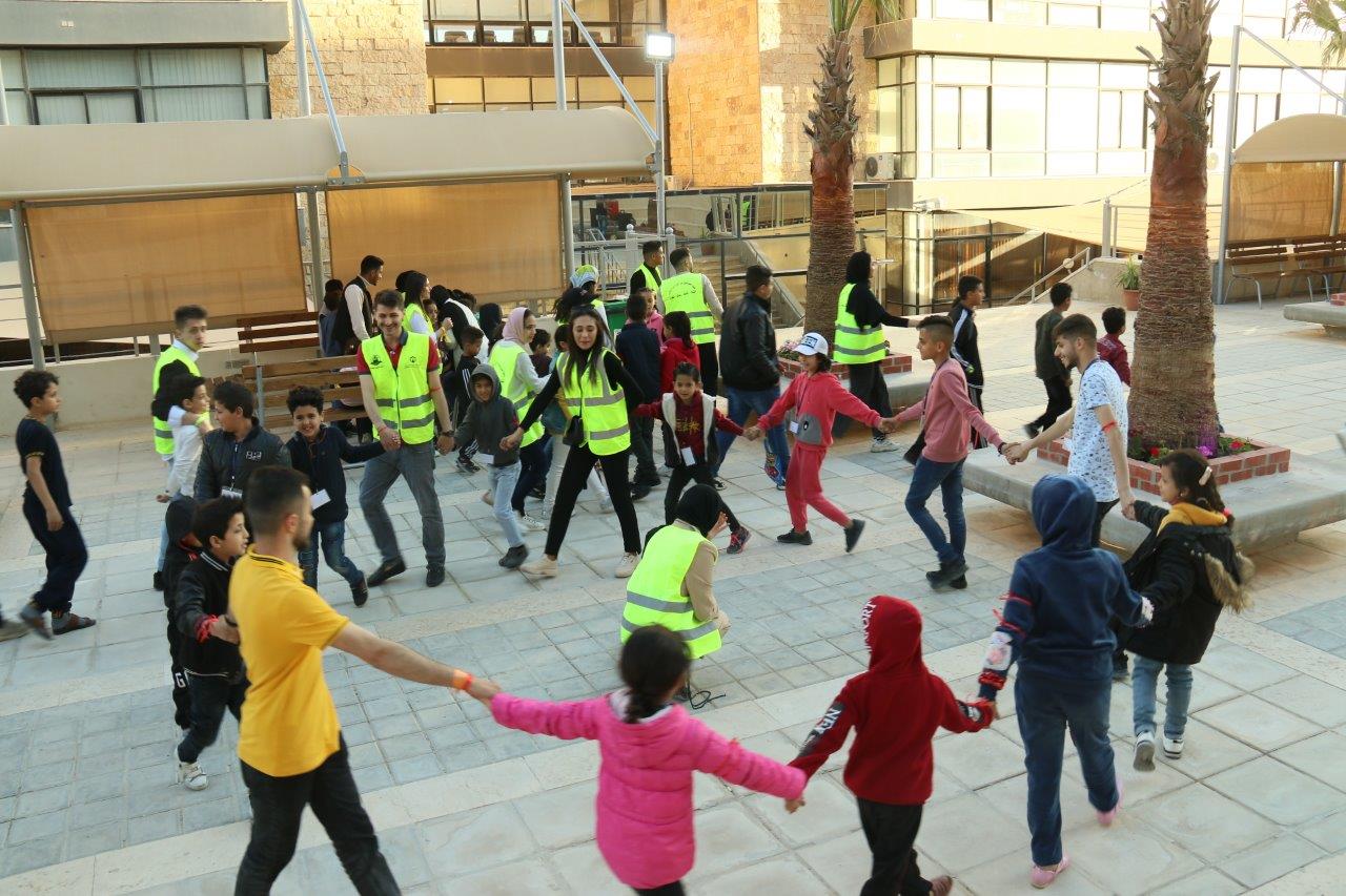 "عمان العربية" تقييم حفل إفطار رمضاني في الحرم الجامعي4