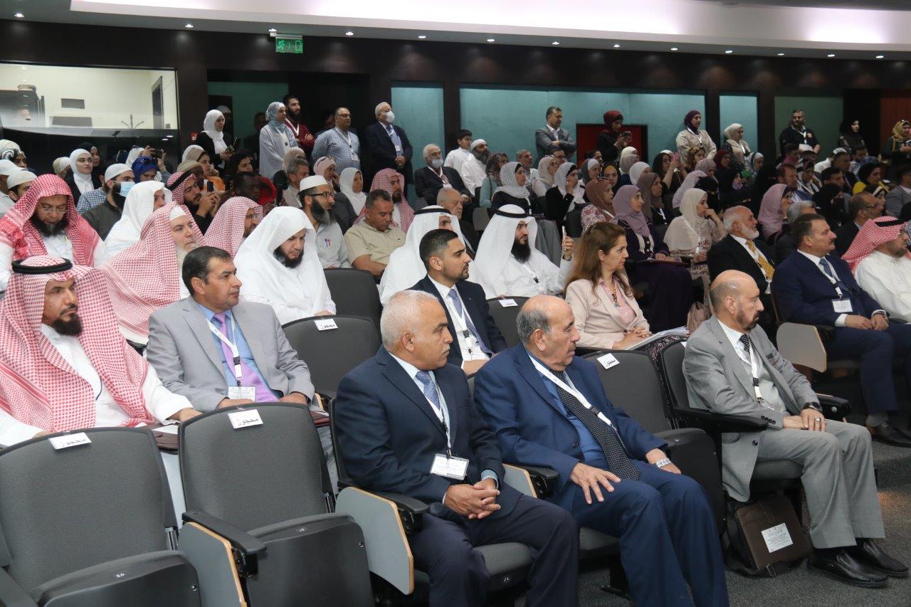 إفتتاح فعاليات المؤتمر العلمي الدولي المحكم لكليتي الشريعة والعلوم التربوية والنفسية في جامعة عمان العربية 6