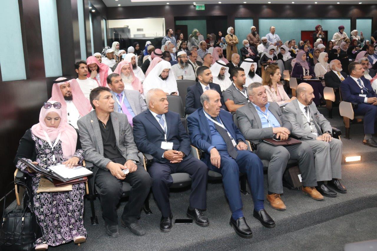 إفتتاح فعاليات المؤتمر العلمي الدولي المحكم لكليتي الشريعة والعلوم التربوية والنفسية في جامعة عمان العربية 16