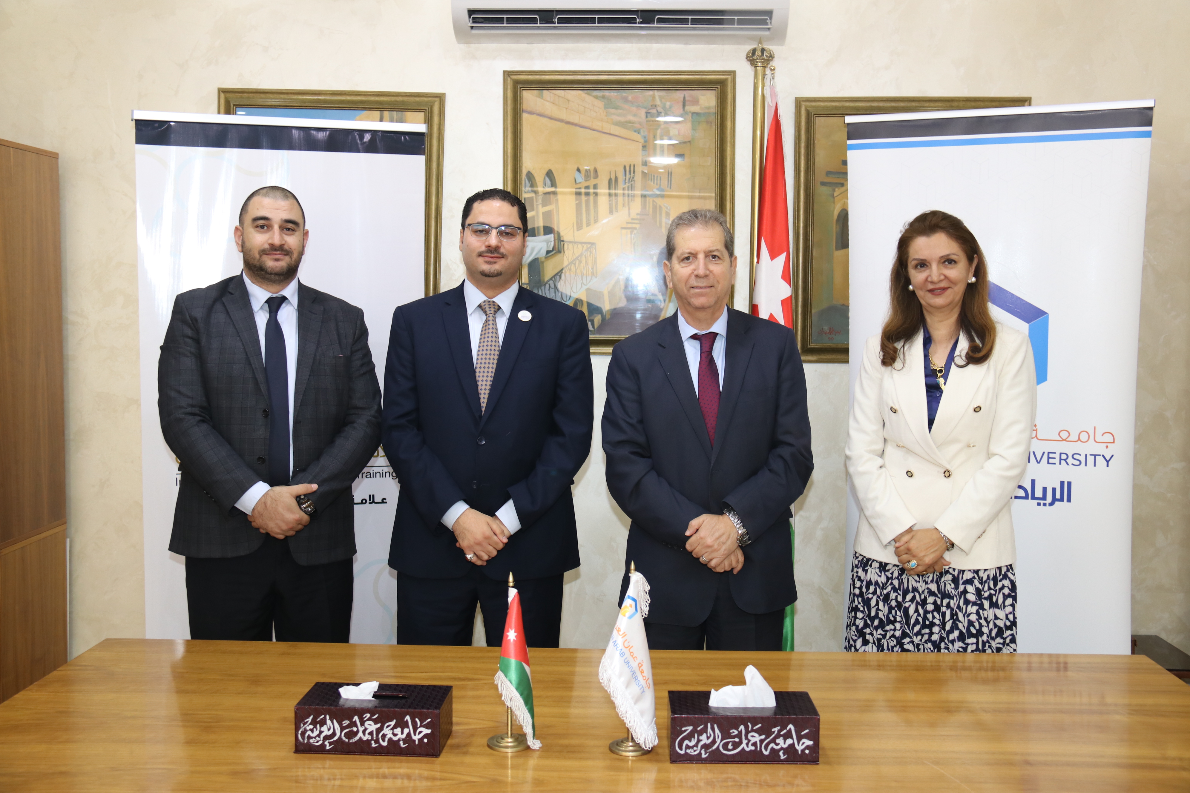اتفاقية تعاون مشترك بين "عمان العربية" وقبـّة الابتكار للاستشارات والتدريب3