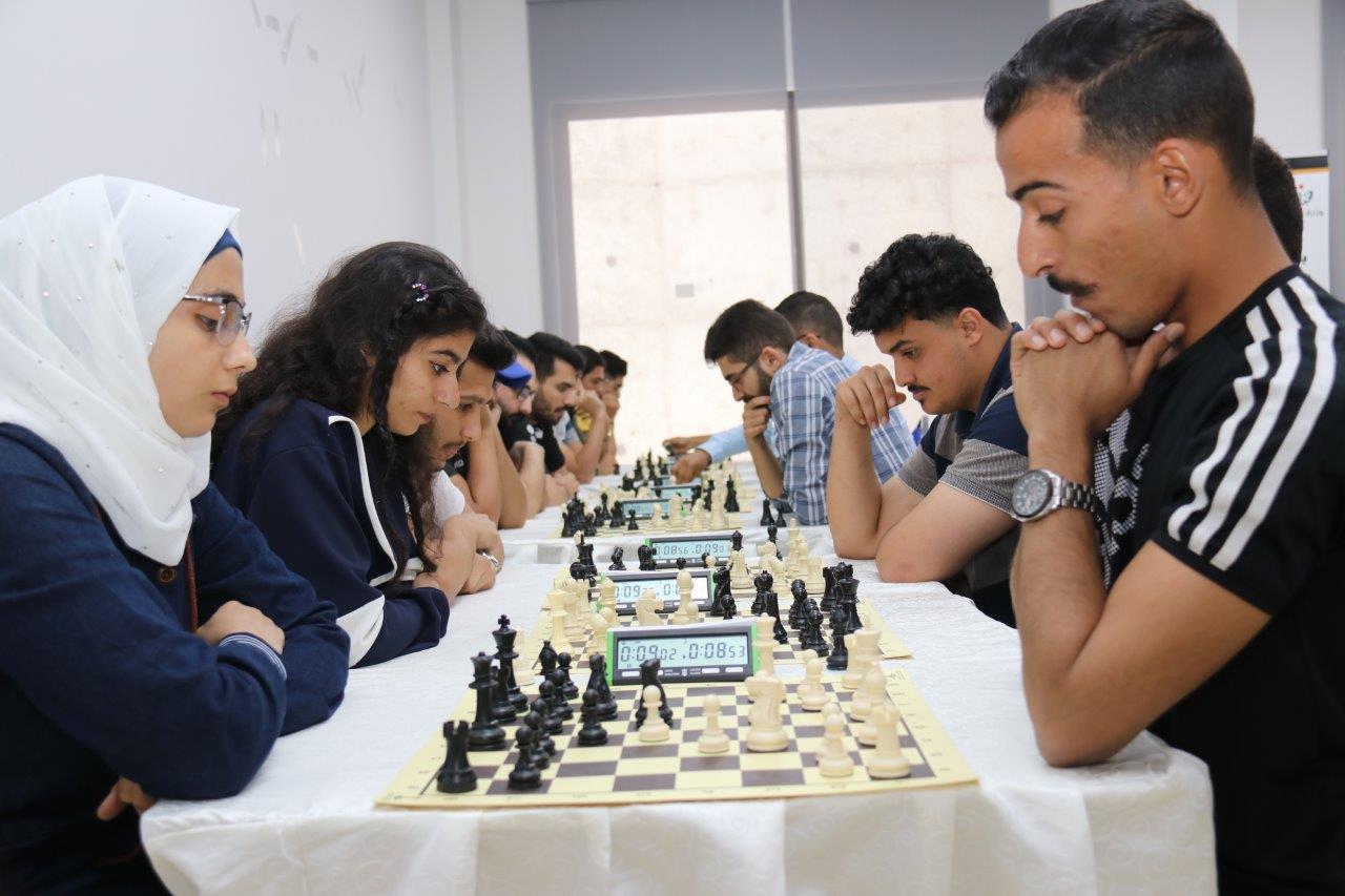 "عمان العربية" تنظم بطولة ولي العهد الأولى للشطرنج للجامعات الاردنية 10