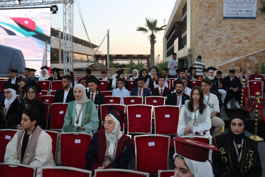 العيسوي يرعى احتفال جامعة عمان العربية25