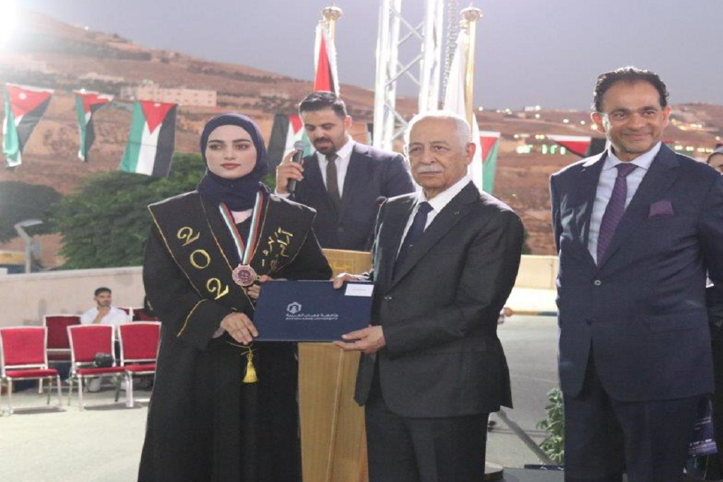 العيسوي يرعى احتفال جامعة عمان العربية66