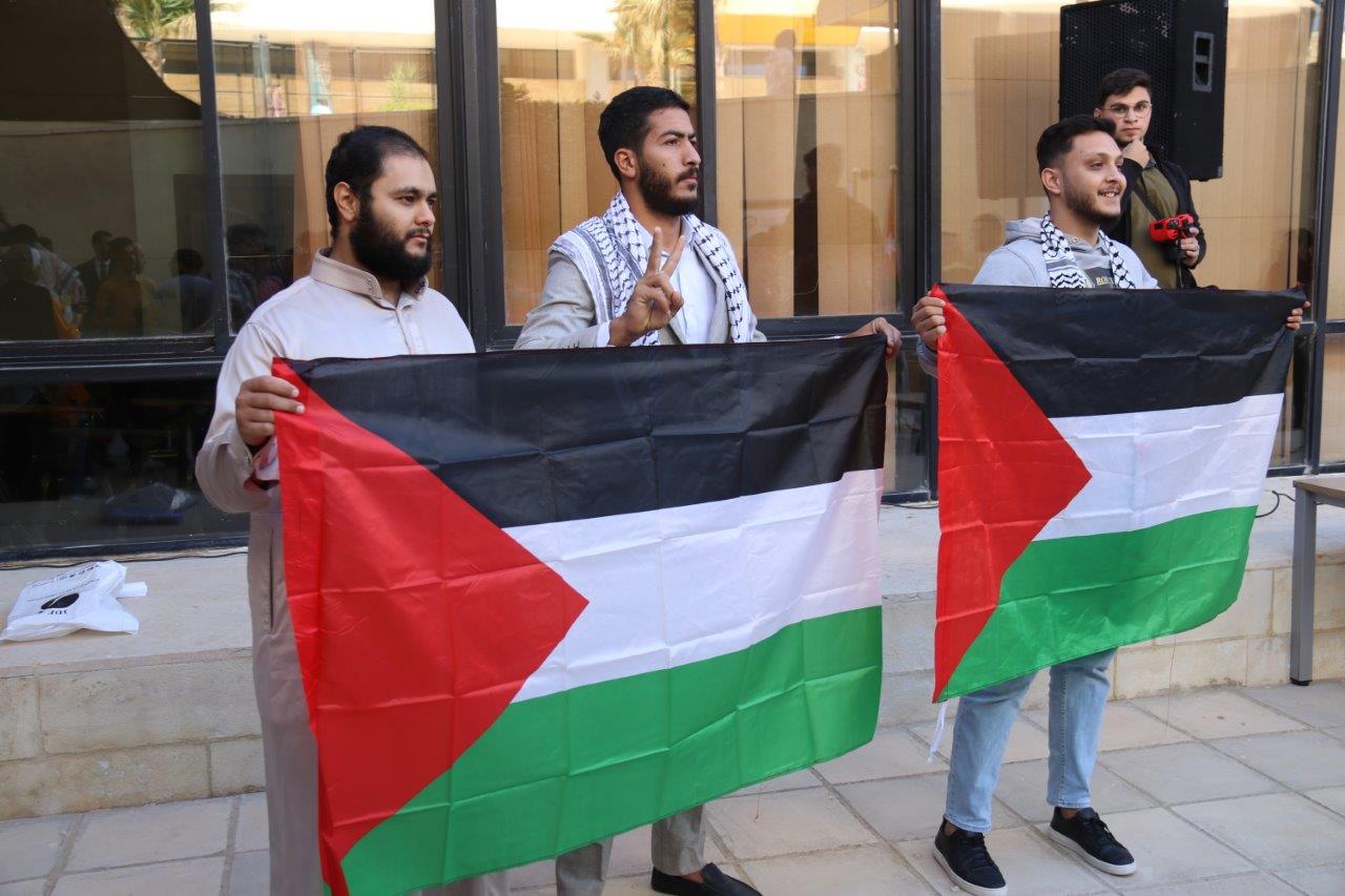 جامعة عمان العربية وجمعية الريادة الخيرية يطلقان حملة إغاثة الأشقاء في غزة - فلسطين 5