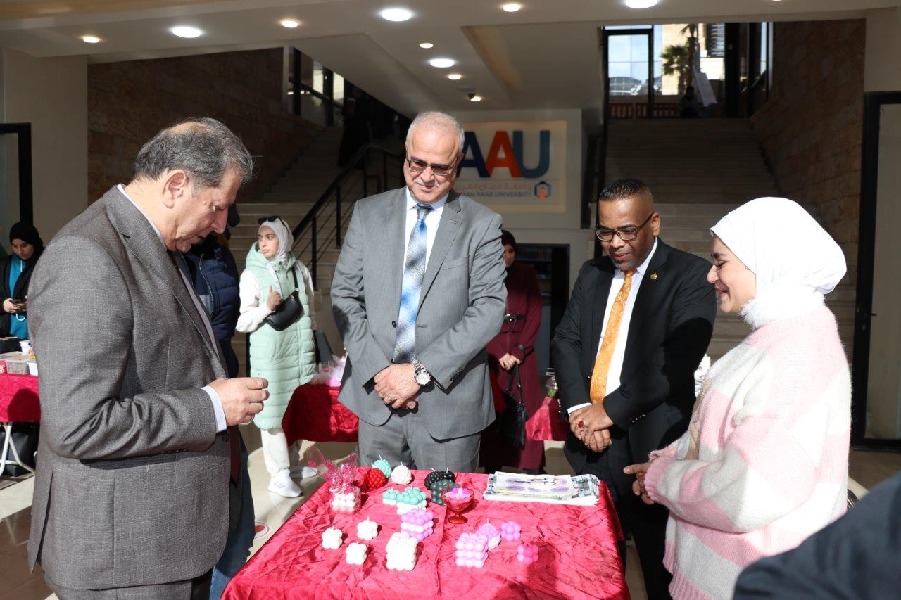 بازار طلبة جامعة عمان العربية لأصحاب المشاريع الصغيرة5