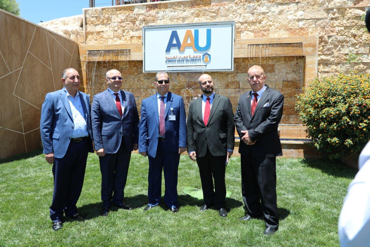 رئيس جامعة عمان العربية يستقبل سفير جمهورية بلغاريا في الأردن5