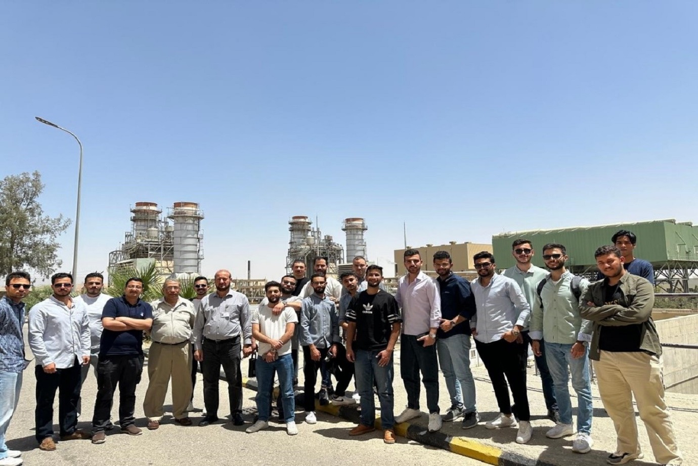 قسم هندسة الطاقة المتجددة في "عمان العربية" يقوم برحلة علمية الى شركة السمرا لتوليد الكهرباء1