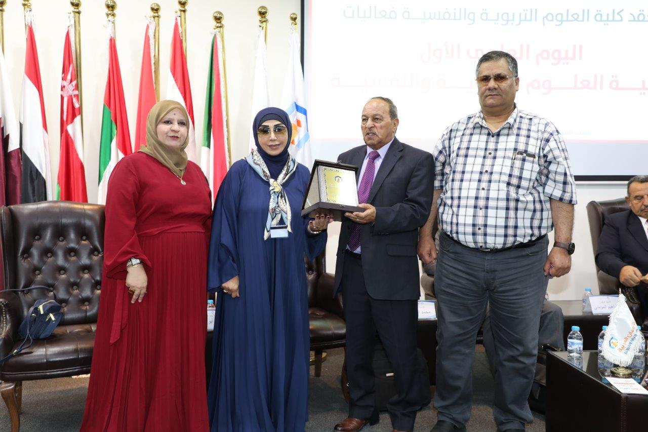 اليوم العلمي الأول لكلية العلوم التربوية والنفسية في جامعة عمان العربية28