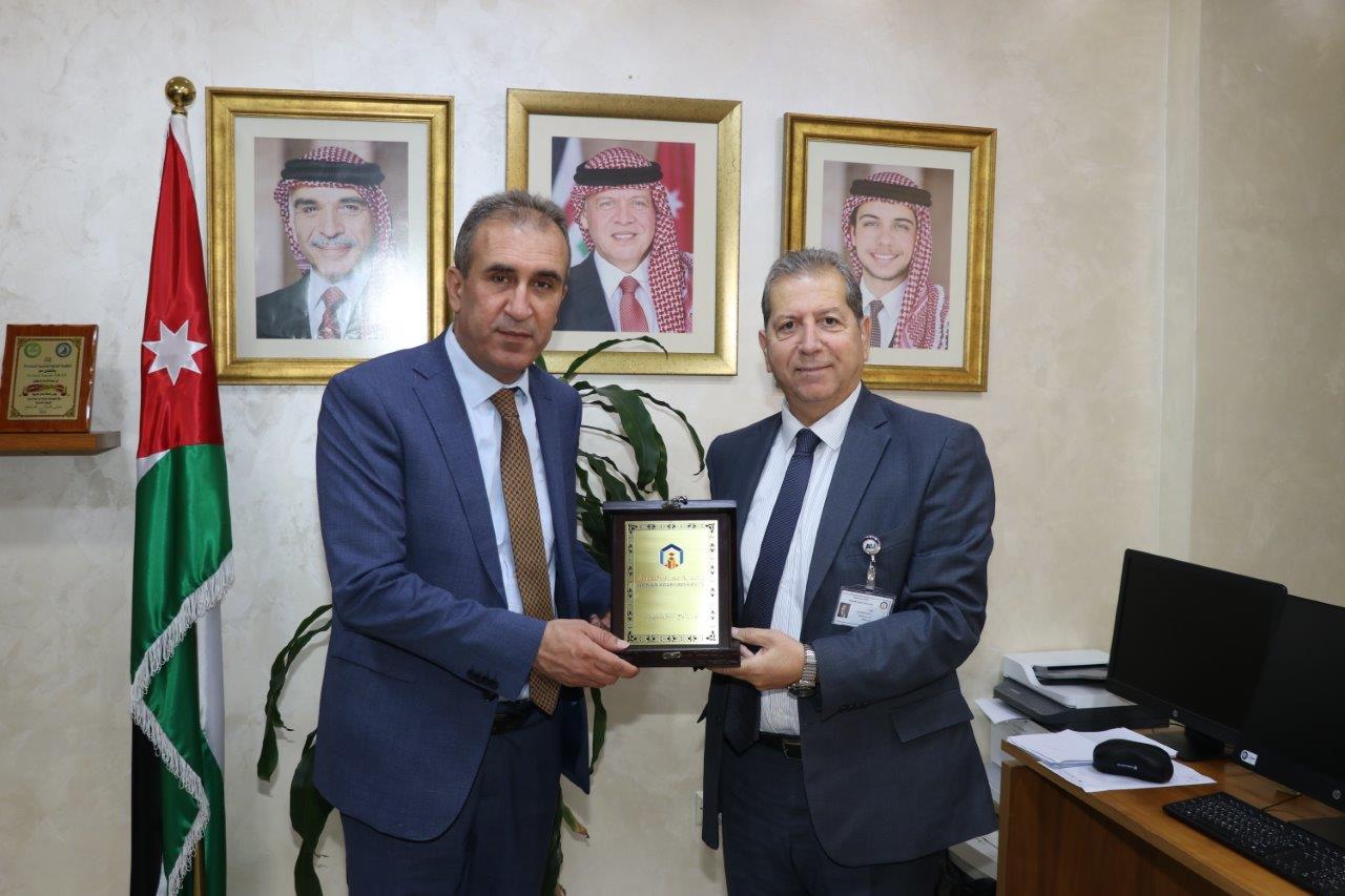 رئيس "عمان العربية" يستقبل رئيس جامعة فلسطين التقنية - خضوري2