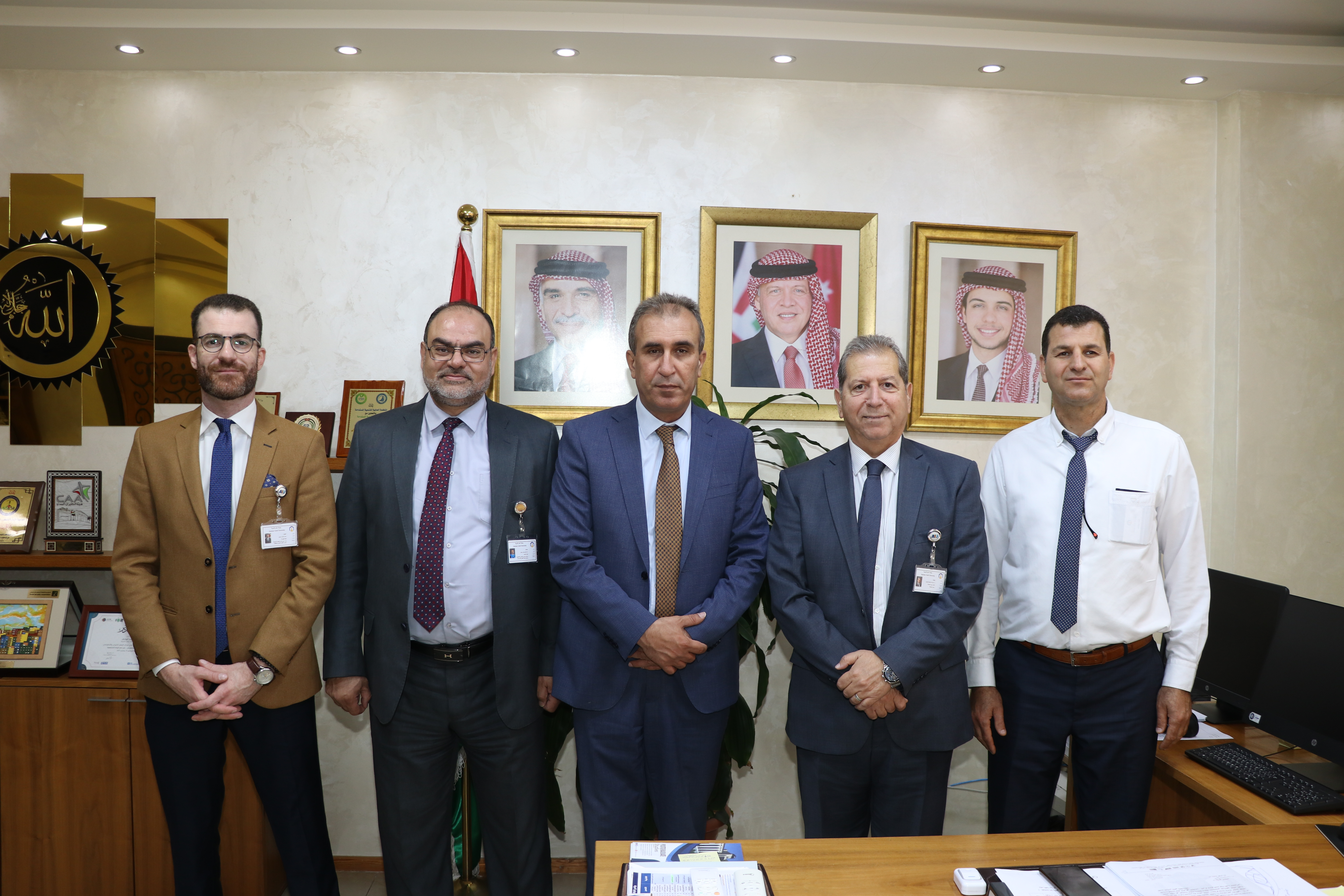 رئيس "عمان العربية" يستقبل رئيس جامعة فلسطين التقنية - خضوري3