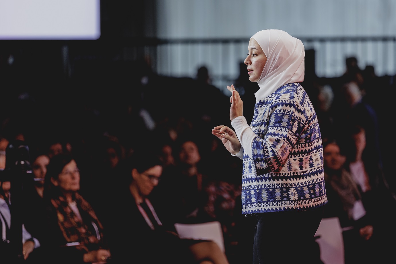 الدكتورة سماء طه من "عمان العربية" تفوز بجائزة الموهبة الناشئة وزمالة مؤسسة Falling Walls الفكرية في برلين2