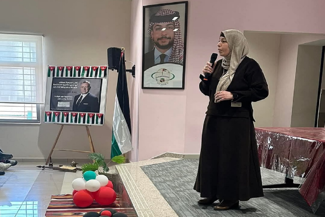 محاضرة في الأمن السيبراني والذكاء الاصطناعي من "عمان العربية" لطالبات مدرسة إسكان أبو نصير الثانوية المختلطة5