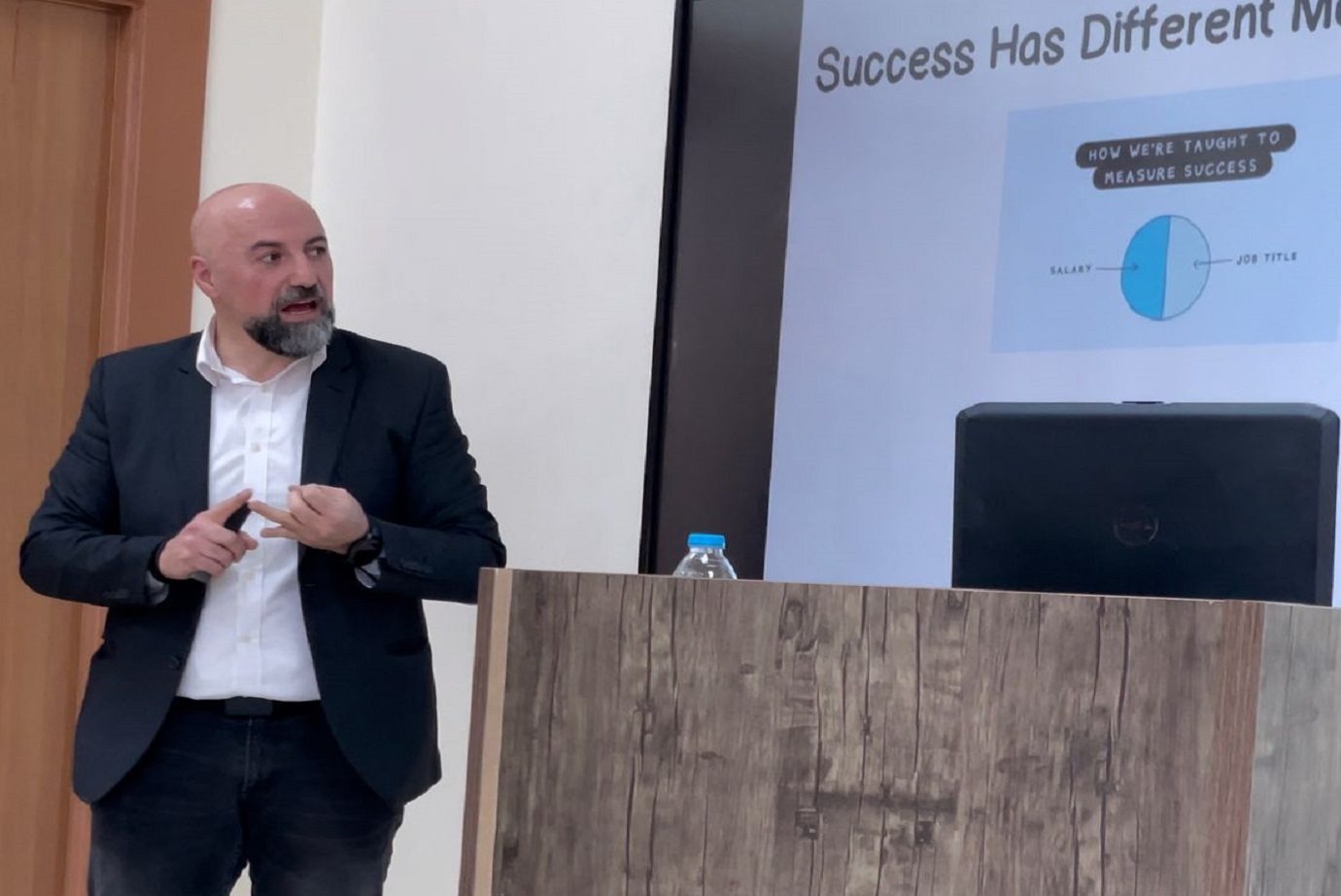 ورشة عمل حول "دور التعليم في الإبداع والريادة" في جامعة عمان العربية بالتعاون مع الميثاق العالمي للأمم المتحدة / الأردن1