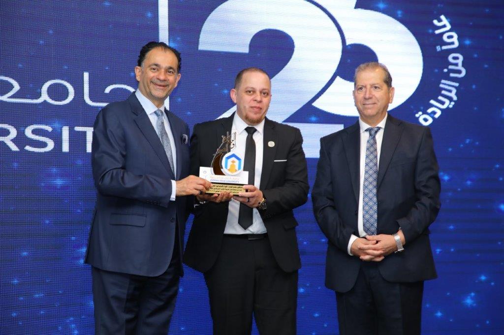 جامعة عمان العربية تحتفل بيوبيلها الفضي41