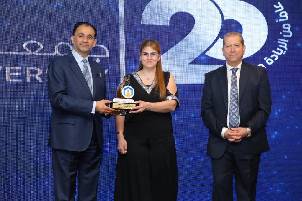 جامعة عمان العربية تحتفل بيوبيلها الفضي52