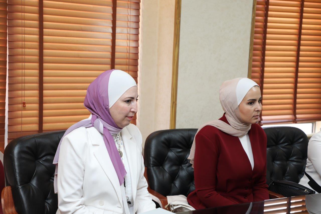 عمان العربية توقع اتفاقية تعاون مع المركز العربي الطبي لتدريب طلبة الصيدلة وتأهيلهم لسوق العمل8
