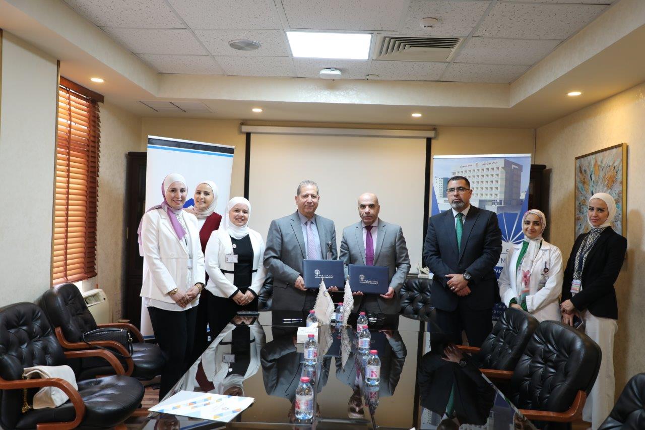 عمان العربية توقع اتفاقية تعاون مع المركز العربي الطبي لتدريب طلبة الصيدلة وتأهيلهم لسوق العمل11