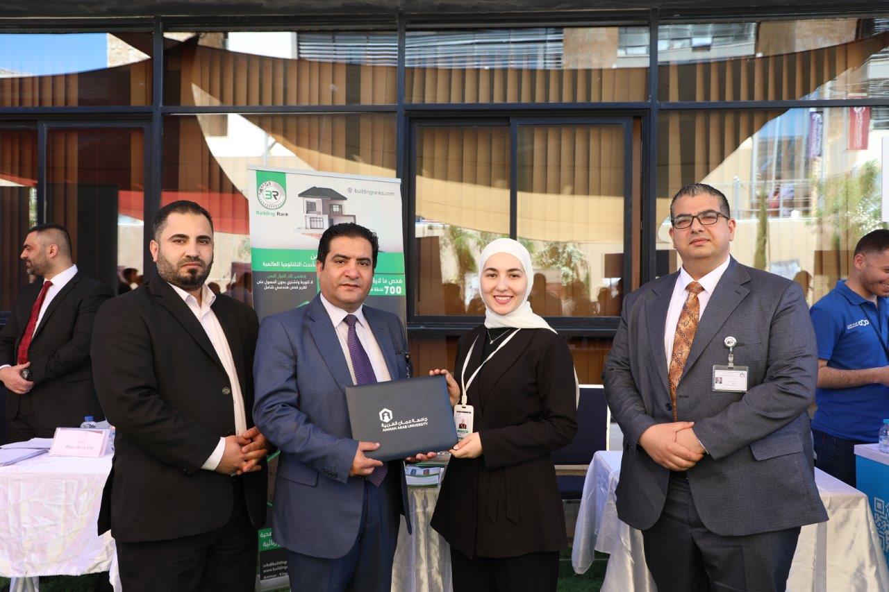 جامعة عمان العربية تنظم اليوم الوظيفي العاشر بمشاركة واسعة من الشركات والمؤسسات الوطنية والاقليمية14