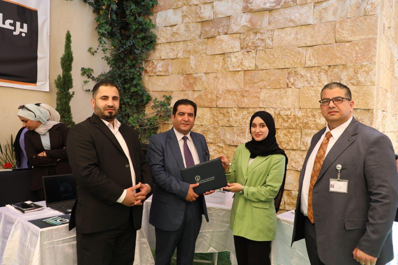 جامعة عمان العربية تنظم اليوم الوظيفي العاشر بمشاركة واسعة من الشركات والمؤسسات الوطنية والاقليمية24