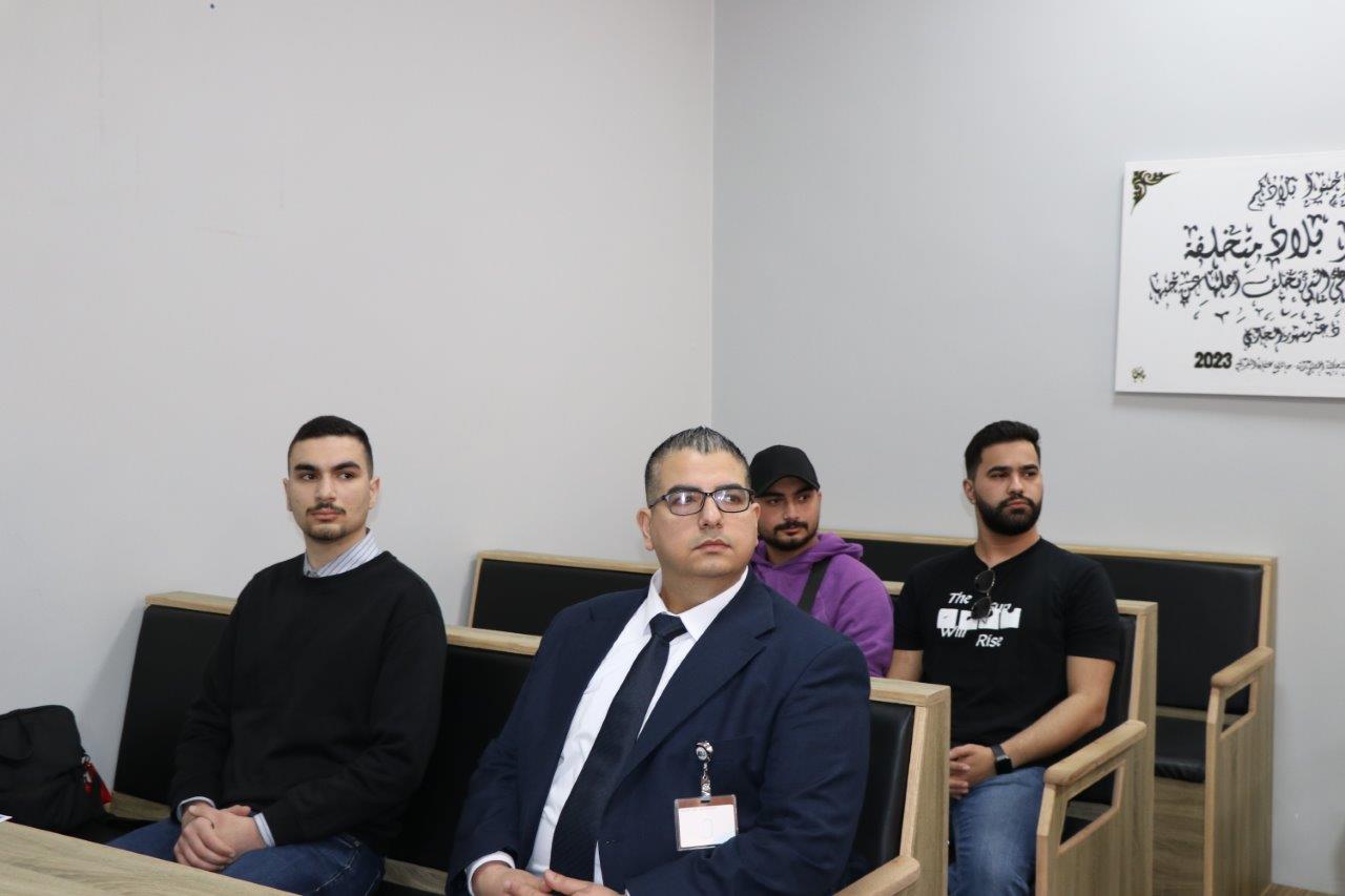 جامعة عمان العربية تؤكد دورها الوطني بجلسة حوارية تحت شعار 'يلا نشارك يلا نتحزب'3