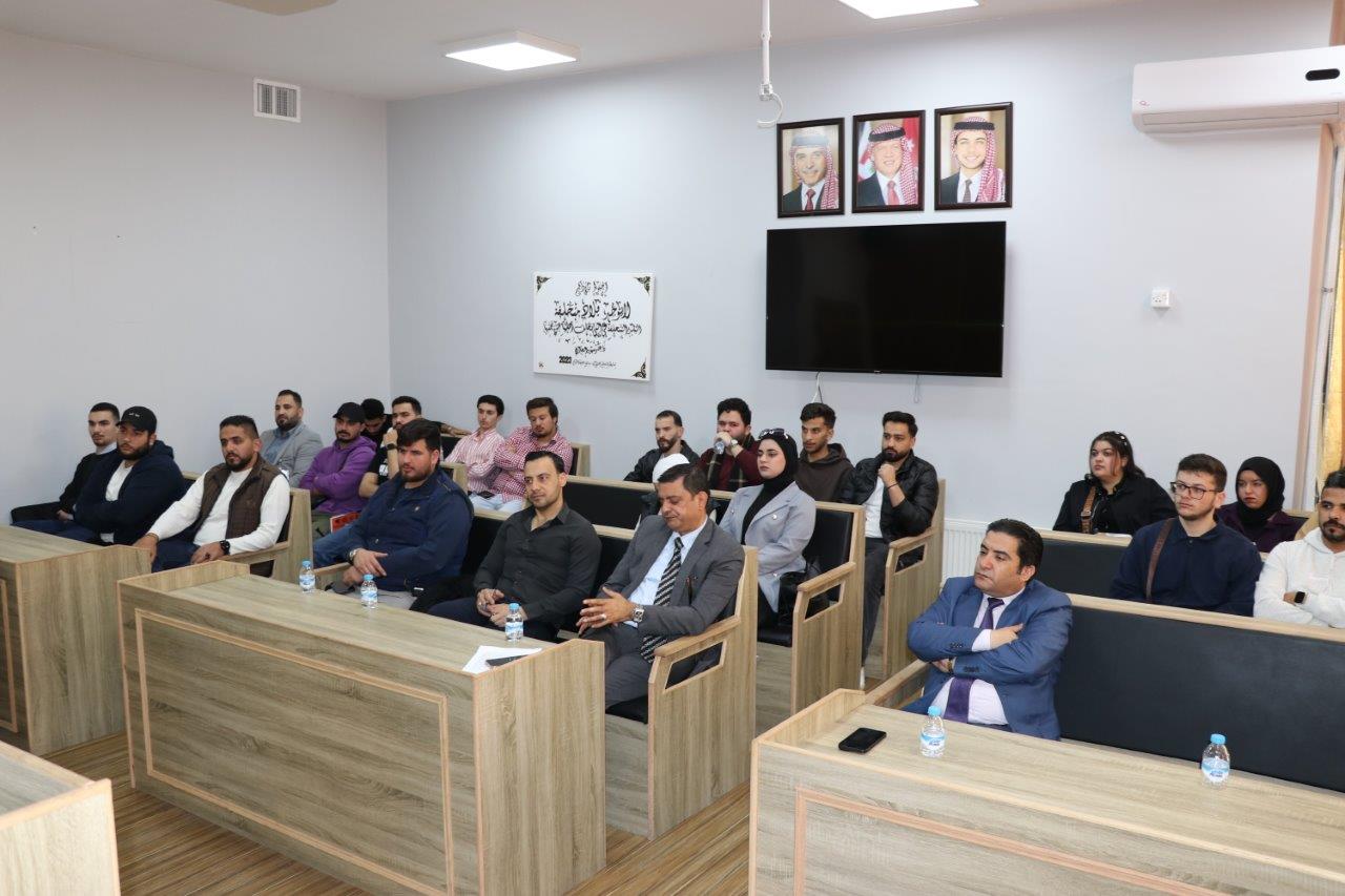 جامعة عمان العربية تؤكد دورها الوطني بجلسة حوارية تحت شعار 'يلا نشارك يلا نتحزب'10