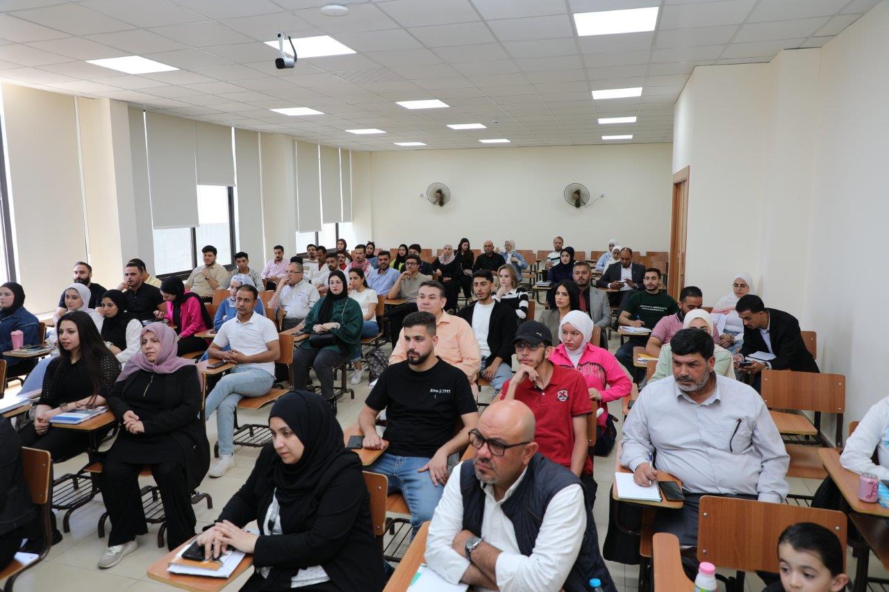 كلية الحقوق في "عمان العربية" تستضيف القاضي العسكري الهلسة في ندوة علمية حول قانون أمن الدولة5