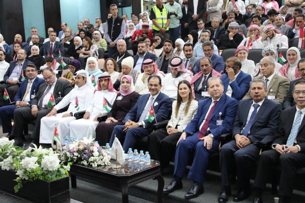 برعاية سمو الأميرة صالحة بنت عاصم جامعة عمان العربية تحتفل بعيد الاستقلال ويوم الجاليات10