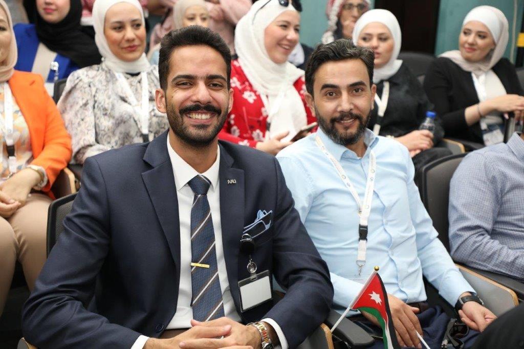 برعاية سمو الأميرة صالحة بنت عاصم جامعة عمان العربية تحتفل بعيد الاستقلال ويوم الجاليات13