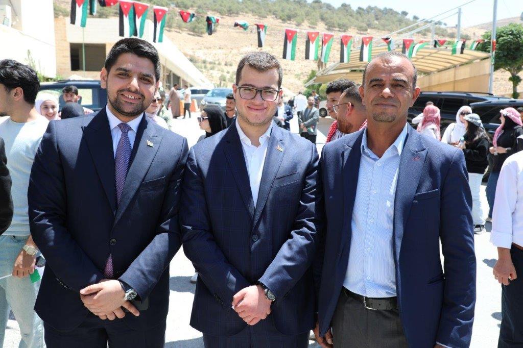 برعاية سمو الأميرة صالحة بنت عاصم جامعة عمان العربية تحتفل بعيد الاستقلال ويوم الجاليات18