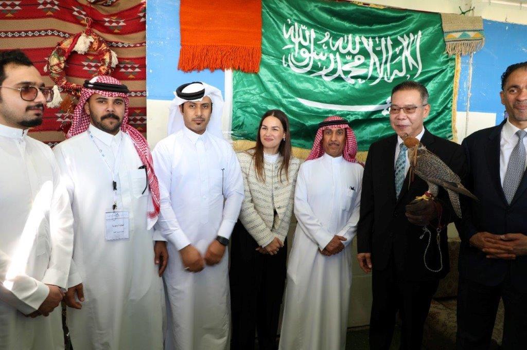 برعاية سمو الأميرة صالحة بنت عاصم جامعة عمان العربية تحتفل بعيد الاستقلال ويوم الجاليات52