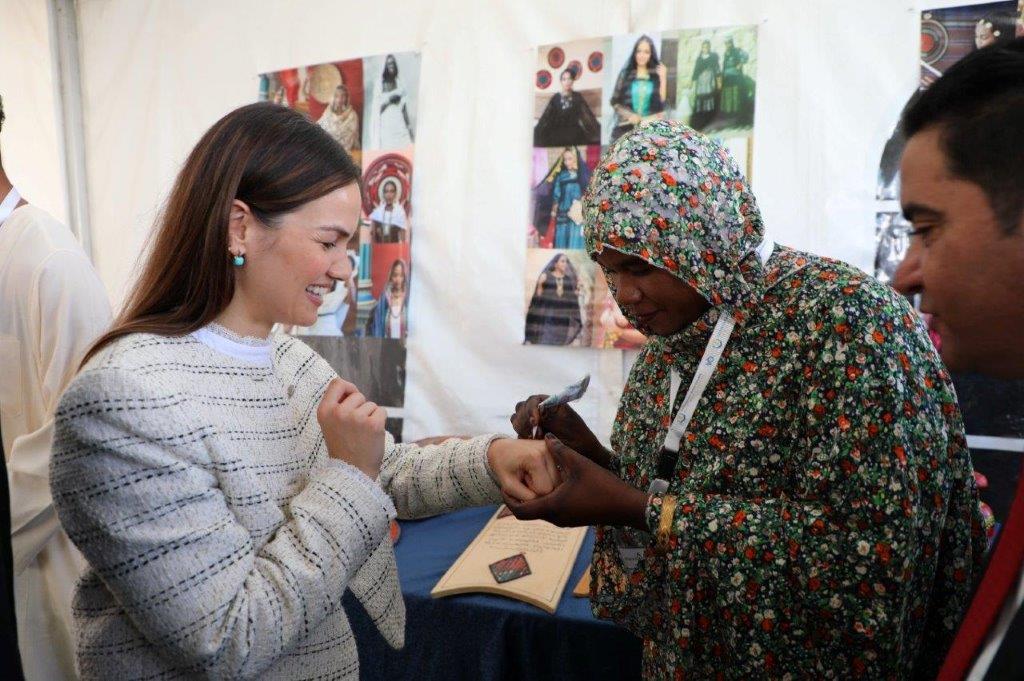 برعاية سمو الأميرة صالحة بنت عاصم جامعة عمان العربية تحتفل بعيد الاستقلال ويوم الجاليات49