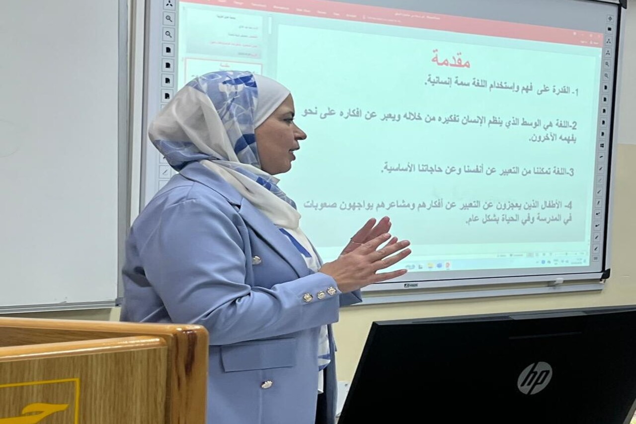 جامعة عمان العربية تنظم دورة تدريبية بعنوان "اضطرابات التواصل: اللغة والكلام"1