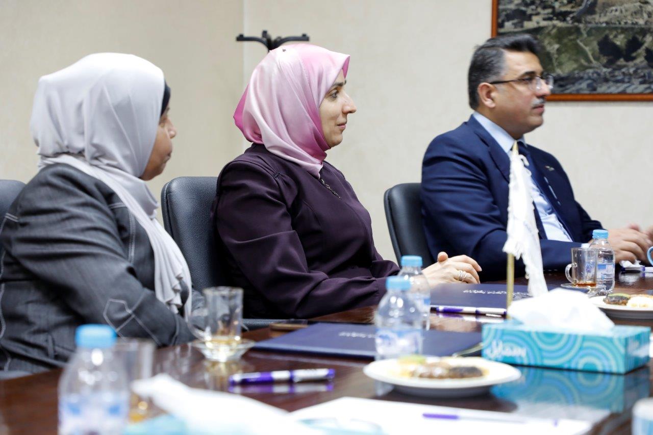 اتفاقية تعاون بين "عمان العربية" وجمعية لجنة اليتيم العربي9