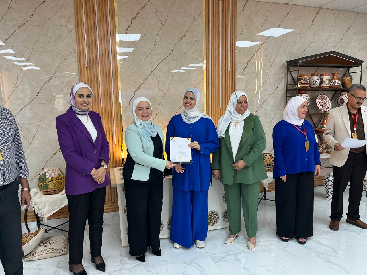 صيدلة "عمان العربية" تُعزز كفاءة طلبتها ببرنامج تطبيقي في الصناعات الدوائية24