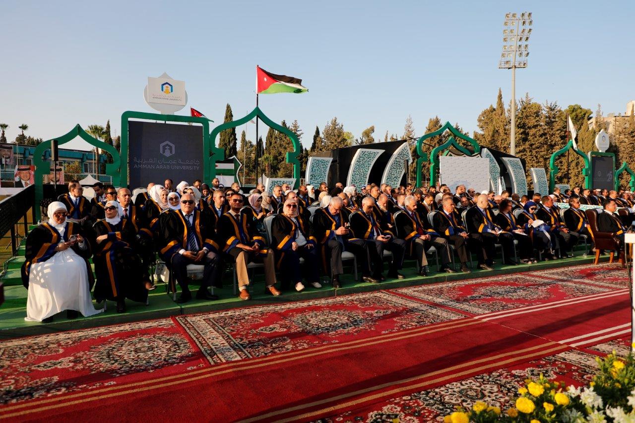 الجازي يرعى حفل تخريج الفوج الخامس والعشرين من طلبة جامعة عمان العربية17