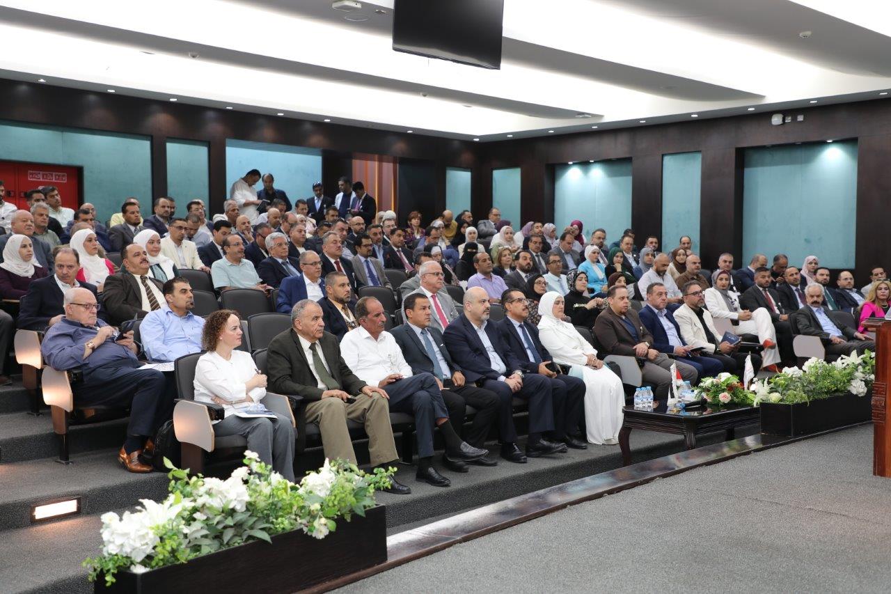 جامعة عمان العربية تطلق خطة التطوير الأكاديمي للفصل الدراسي الأول 2025/20263