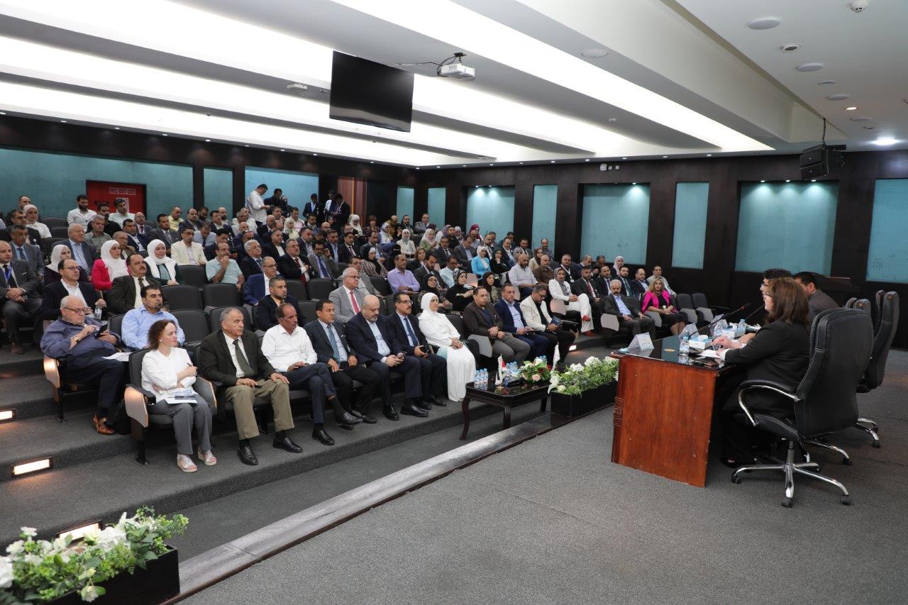جامعة عمان العربية تطلق خطة التطوير الأكاديمي للفصل الدراسي الأول 2025/20264