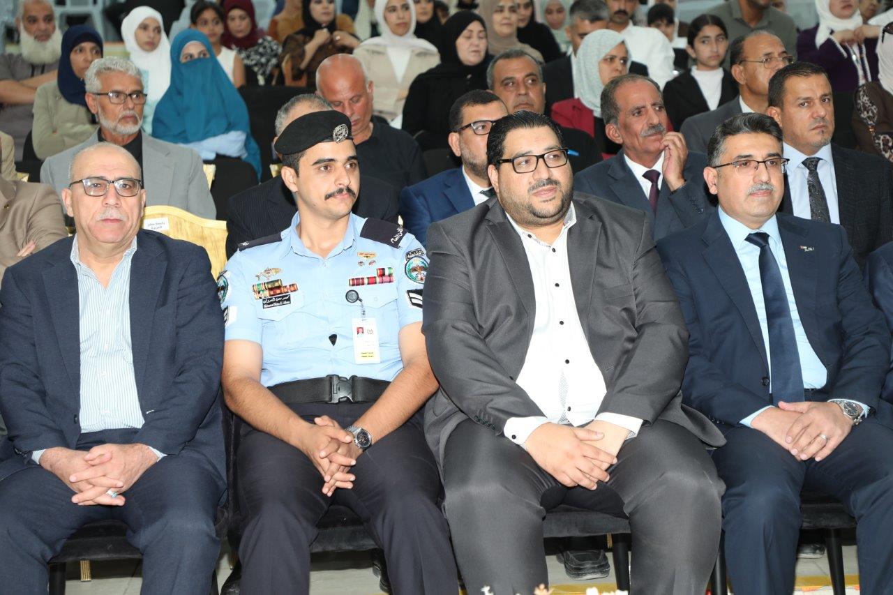 المتفوقين في لواء عين الباشا ومخيم البقعة5