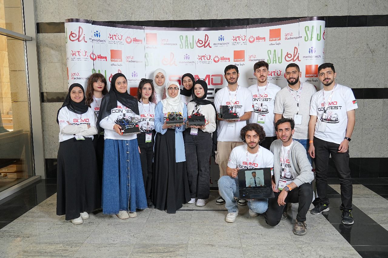 أربعة فرق من جامعة عمان العربية يبدعون في البطولة الوطنية لروبوتات السومو2