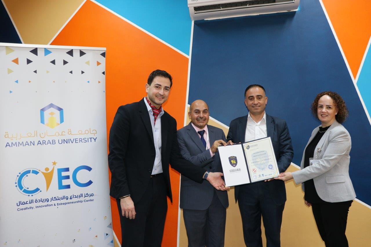 جامعة عمان العربية تنظم دورة تدريبية في التسويق الرقمي باستخدام الذكاء الاصطناعي1