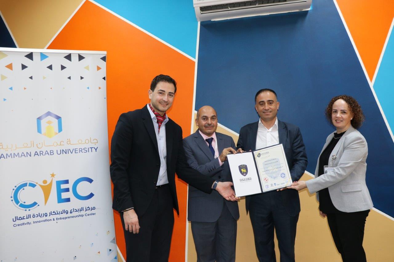 جامعة عمان العربية تنظم دورة تدريبية في التسويق الرقمي باستخدام الذكاء الاصطناعي2