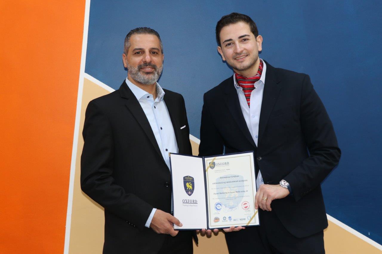 جامعة عمان العربية تنظم دورة تدريبية في التسويق الرقمي باستخدام الذكاء الاصطناعي6