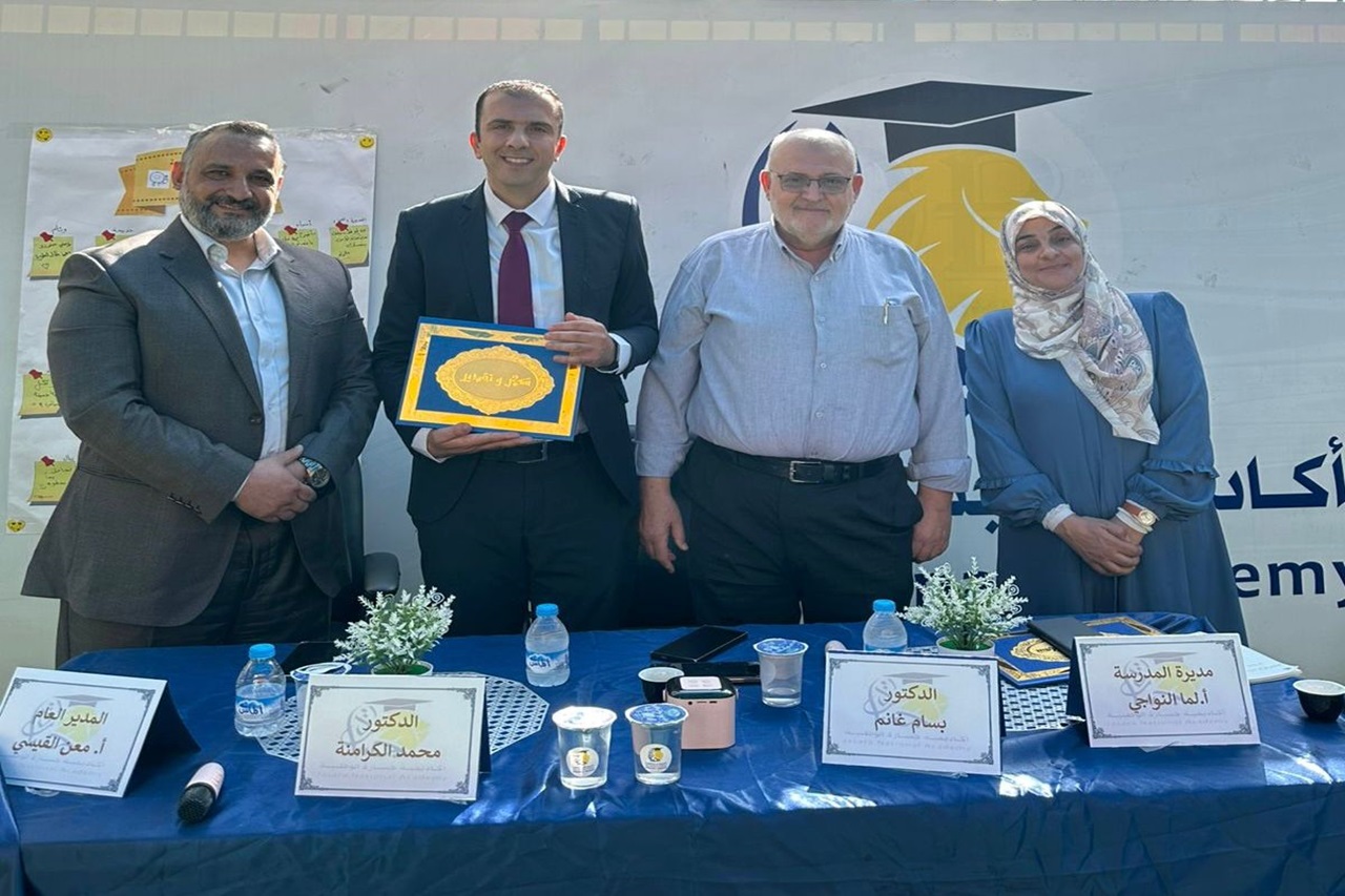 تربوية "عمان العربية" تنفذ ورشة تدريبية بعنوان "كيفية أعداد البحث الإجرائي"2