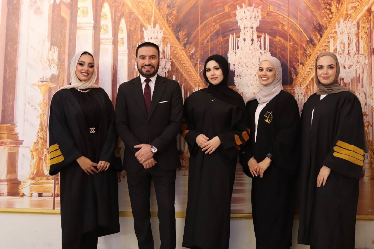 كلية الحقوق في جامعة عمان العربية تحصد المركز الأول في مسابقة المحكمة الصورية على مستوى الجامعات الأردنية2