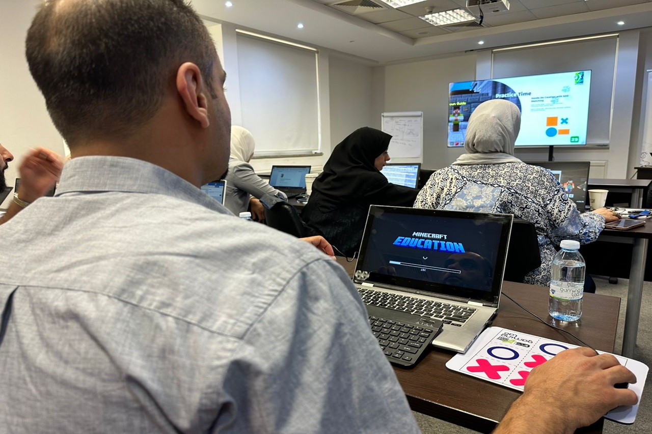 جامعة عمان العربية تعزّز التعليم الرقمي من خلال ورشة " توظيف الألعاب في التعليم " بالتعاون مع مختبر الألعاب الأردني7