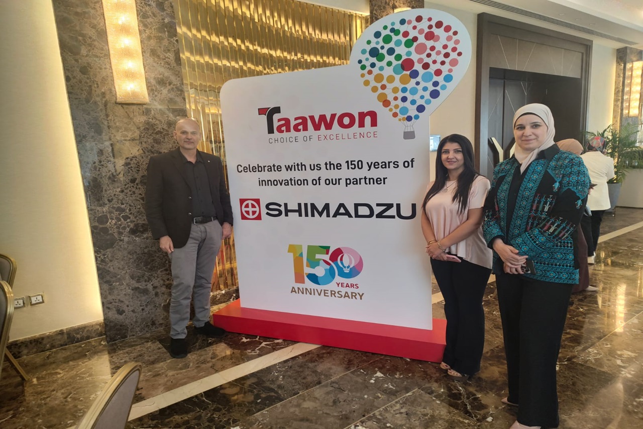 كلية الصيدلة في "عمان العربية" تشارك في ندوة علمية لتطوير الممارسات المخبرية الحديثة1