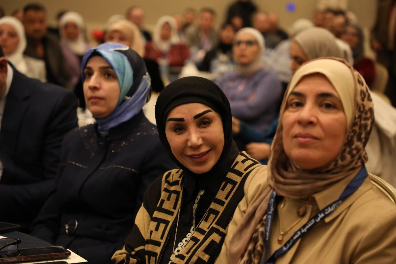 برعاية الأمين العام لاتحاد الجامعات العربية "عمّان العربية" تنظّم مؤتمرًا دوليًا لبحث أثر الحروب والنزاعات على التنمية المستدامة21